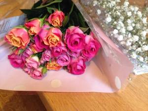 お見舞いのバラ